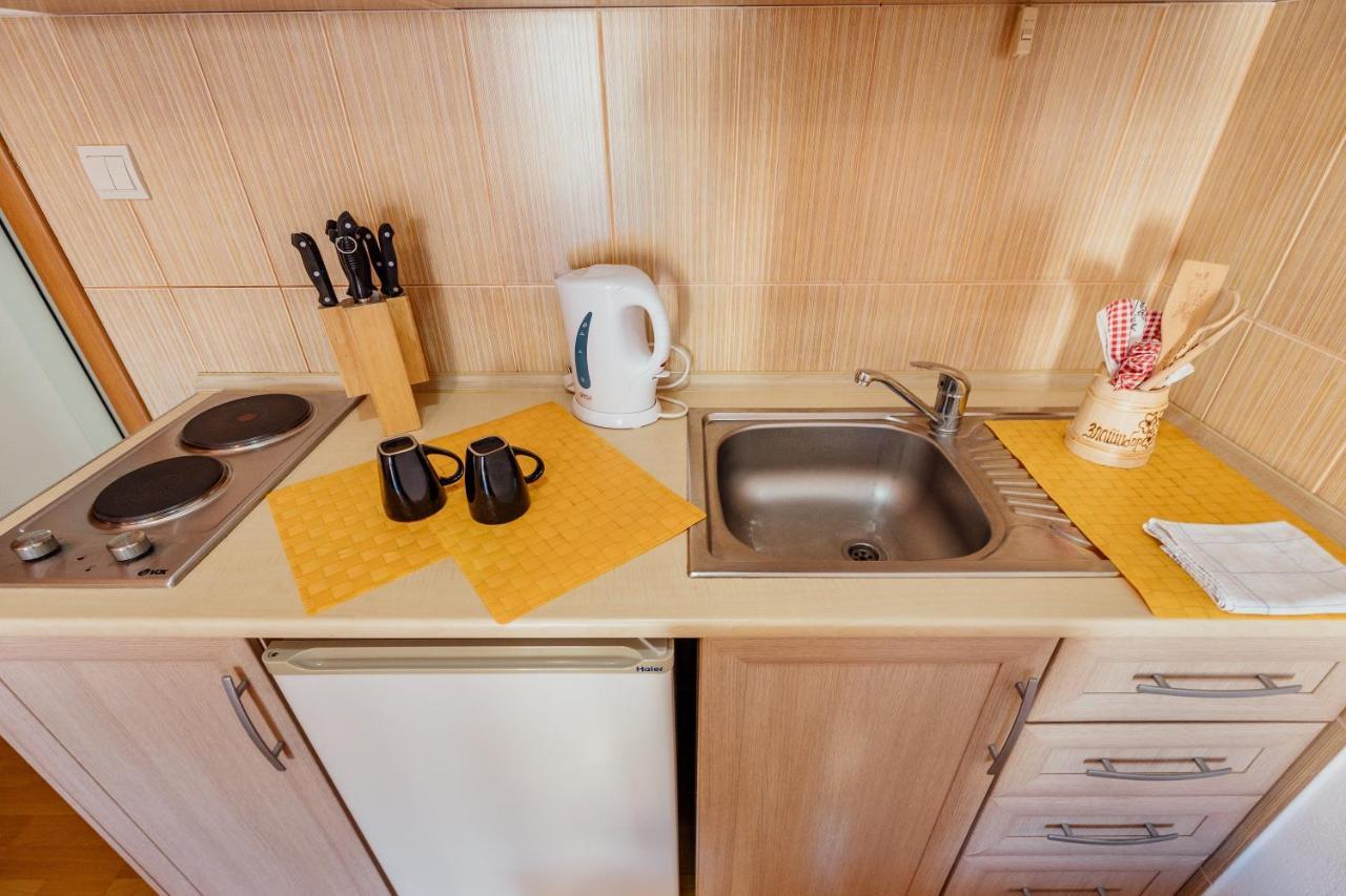 Apartments Cosovic Котор Екстериор снимка