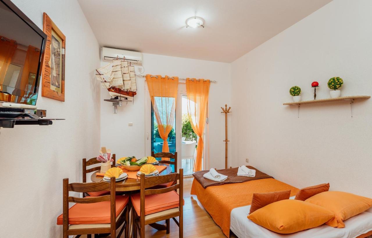 Apartments Cosovic Котор Екстериор снимка